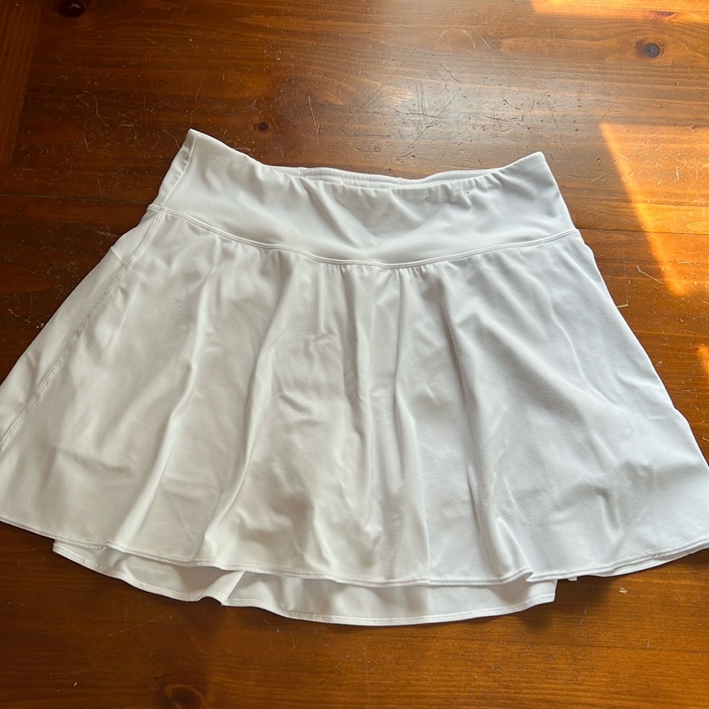 FLX White tennis skirt with built in shorts